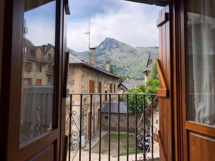 Casa Sendacomodidad Y Descanso Sallent de Gállego Esterno foto